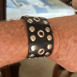 Men’s chain wallet and bracelet